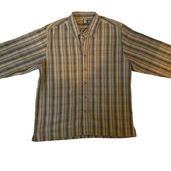 Other - Classic Men's Business Shirt - Perfect for a Professional Look. Order Now!